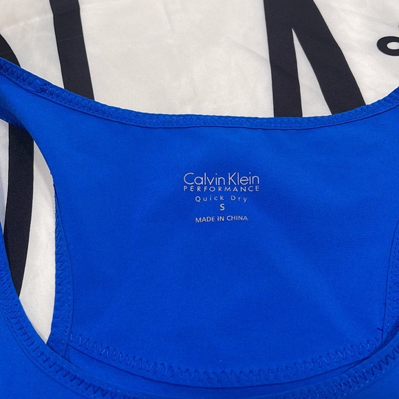Calvin Klein performance quick dry top - Picture 5 of 5